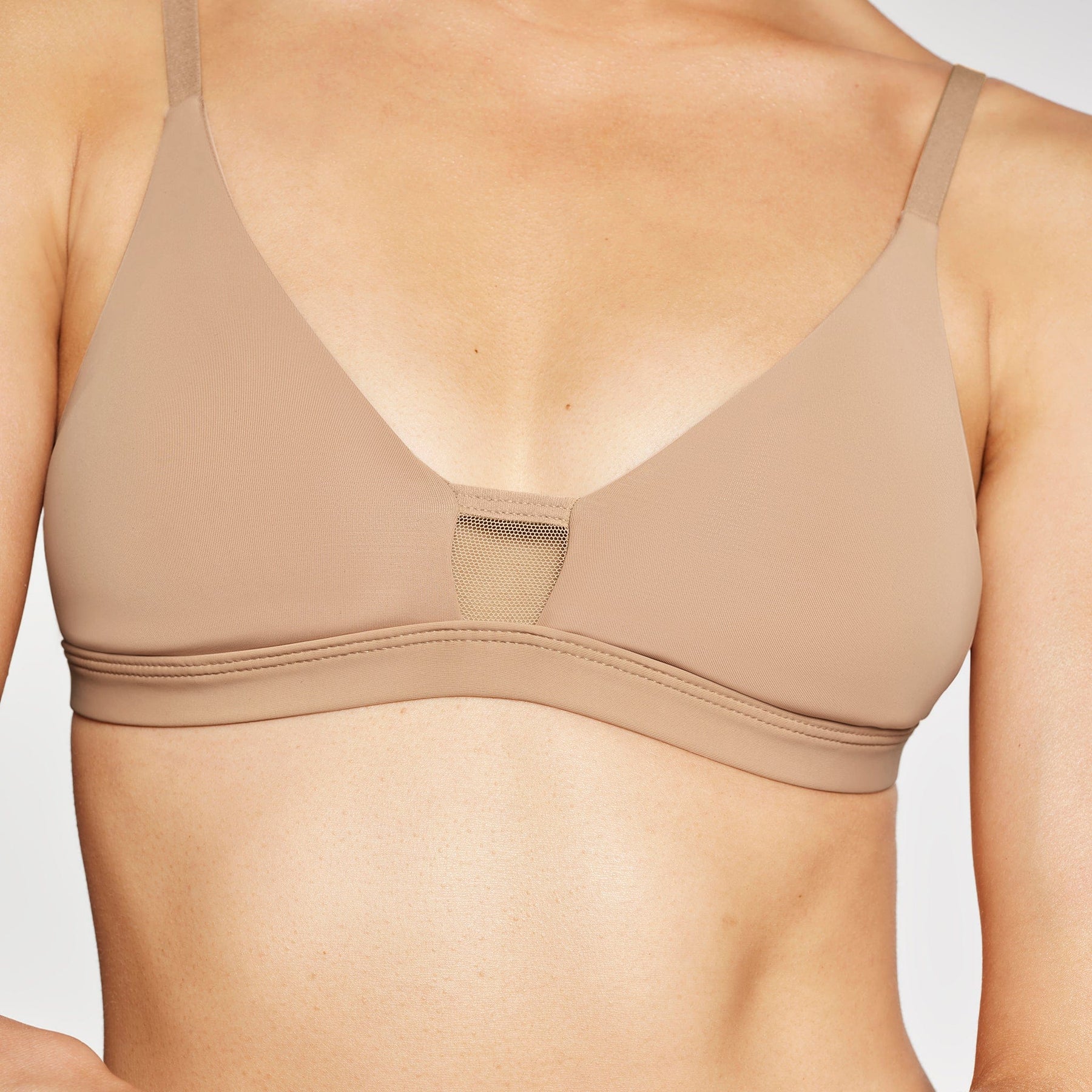Limitless Wirefree Scoop Bra Fawn
