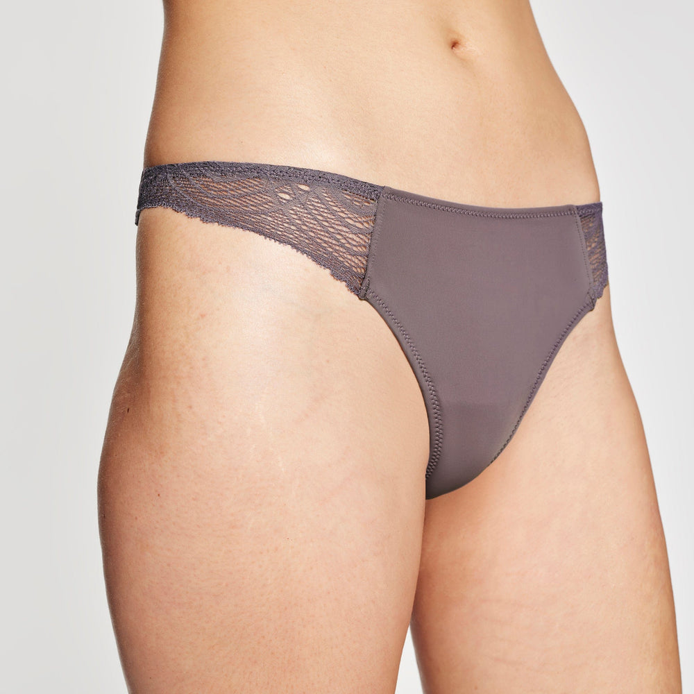Smooth Lace Thong Peppercorn