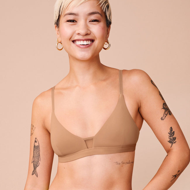 Limitless Wirefree Scoop Bra Tuscan secondary image